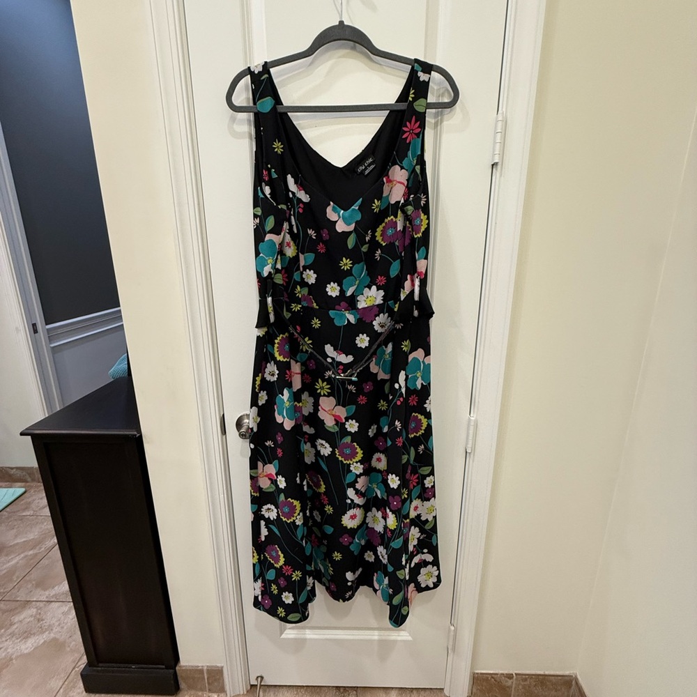 City Chic Black Floral Midi Dress